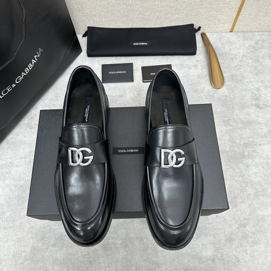 olce & Gabbana shoe